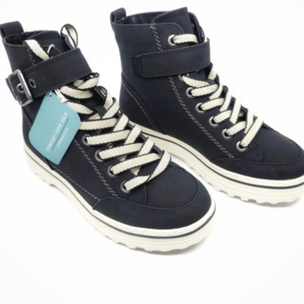 CLIFFS BY WHITE MOUNTAIN Gordon Lace up Boots